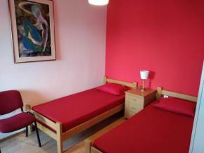 Skopje City Center Red Apartment
